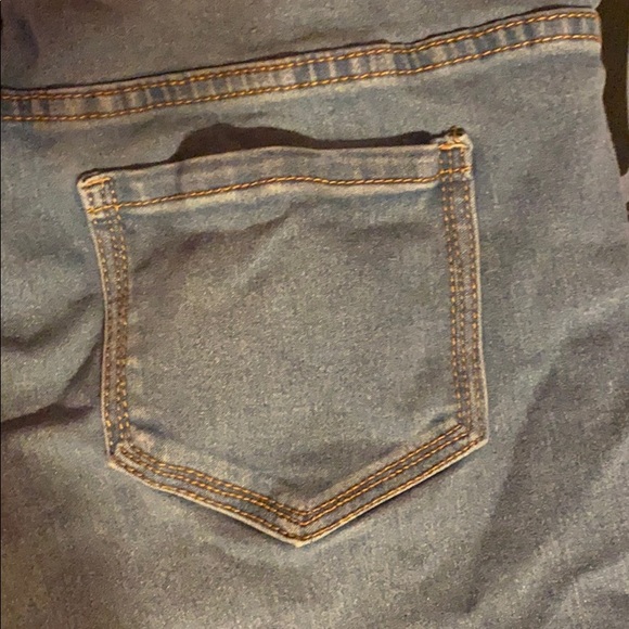 Women’s size 18W shorts - Picture 4 of 5